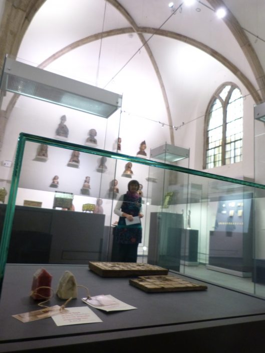 Staubschreine Staubschreine im Museum Schnütgen